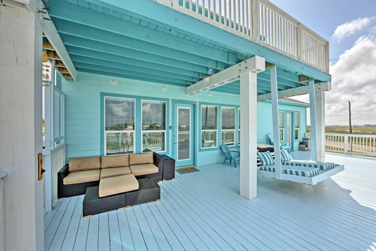 Bright Surfside Beach Home With Decks Walk To Shore Zewnętrze zdjęcie